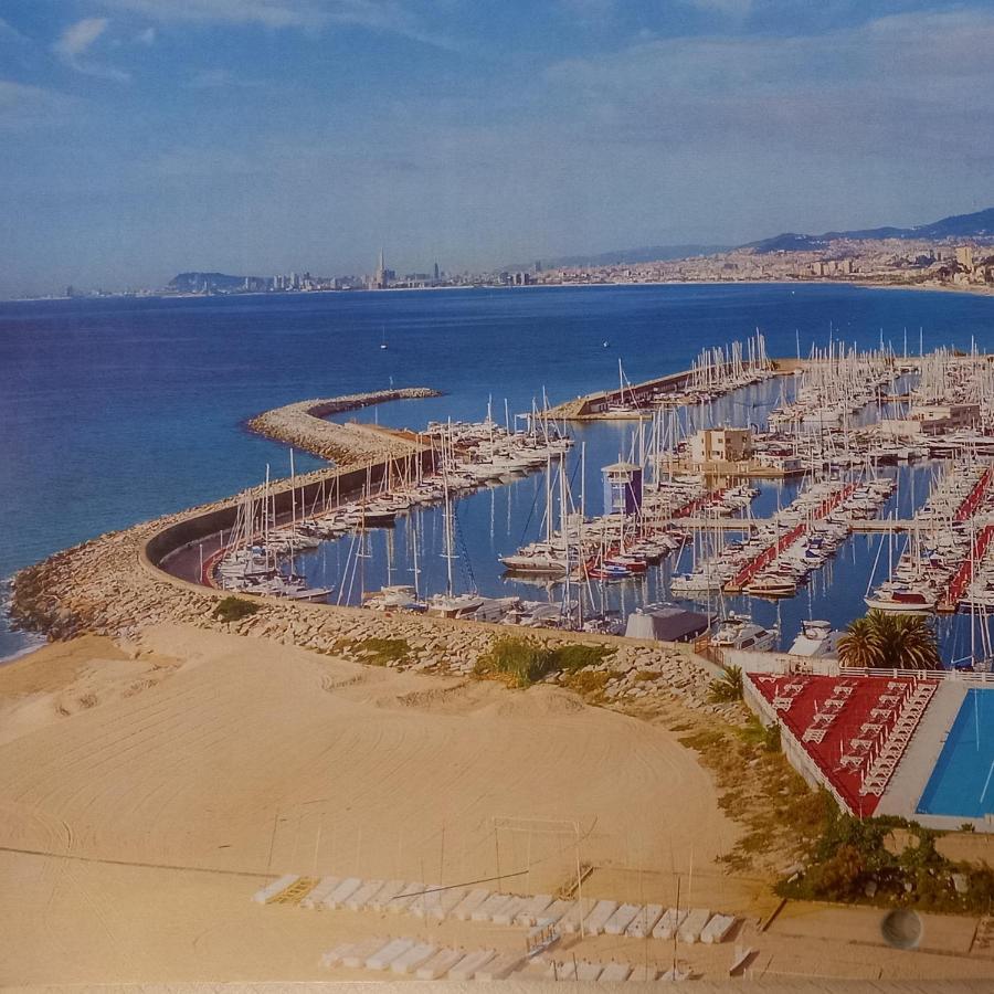 Lydia'S Port Nautic & Beach Masnou Exterior foto